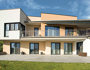 Kunststoff-Alu-Fenster